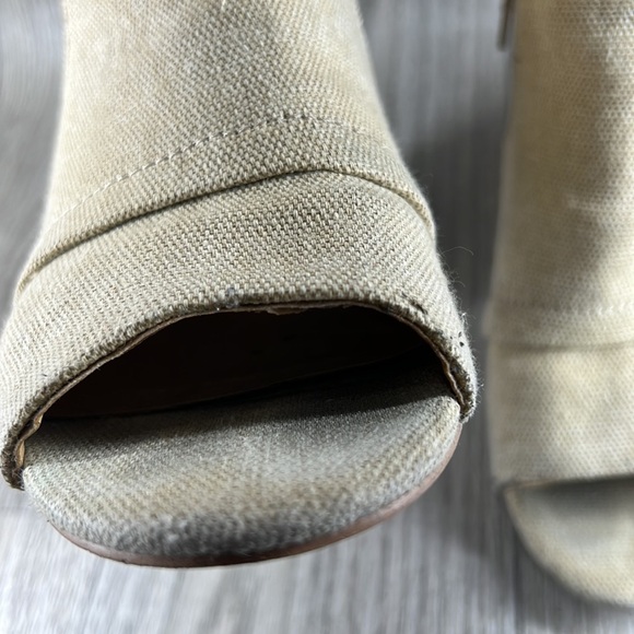 Splendid Darlene Canvas Peep Toe Bootie - Picture 16 of 16